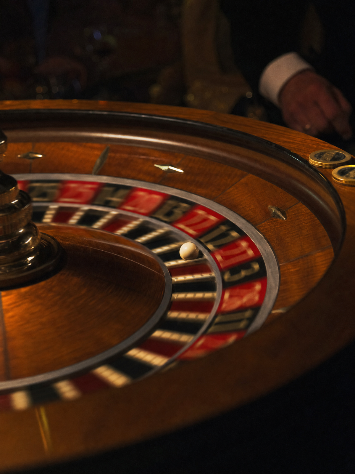 Roulette ball dropping into pocket — live casino dramatic close-up at Donbet
